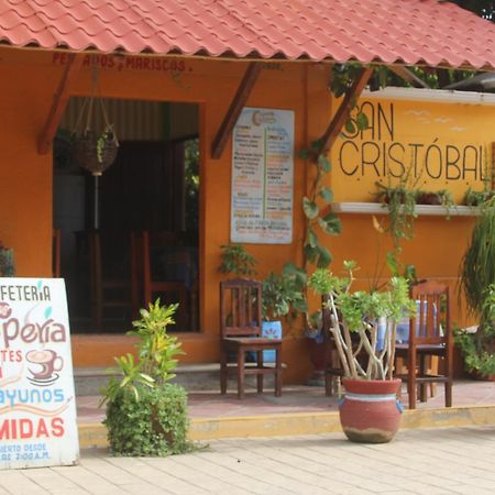 Posada San Cristobal زيبوليت المظهر الخارجي الصورة